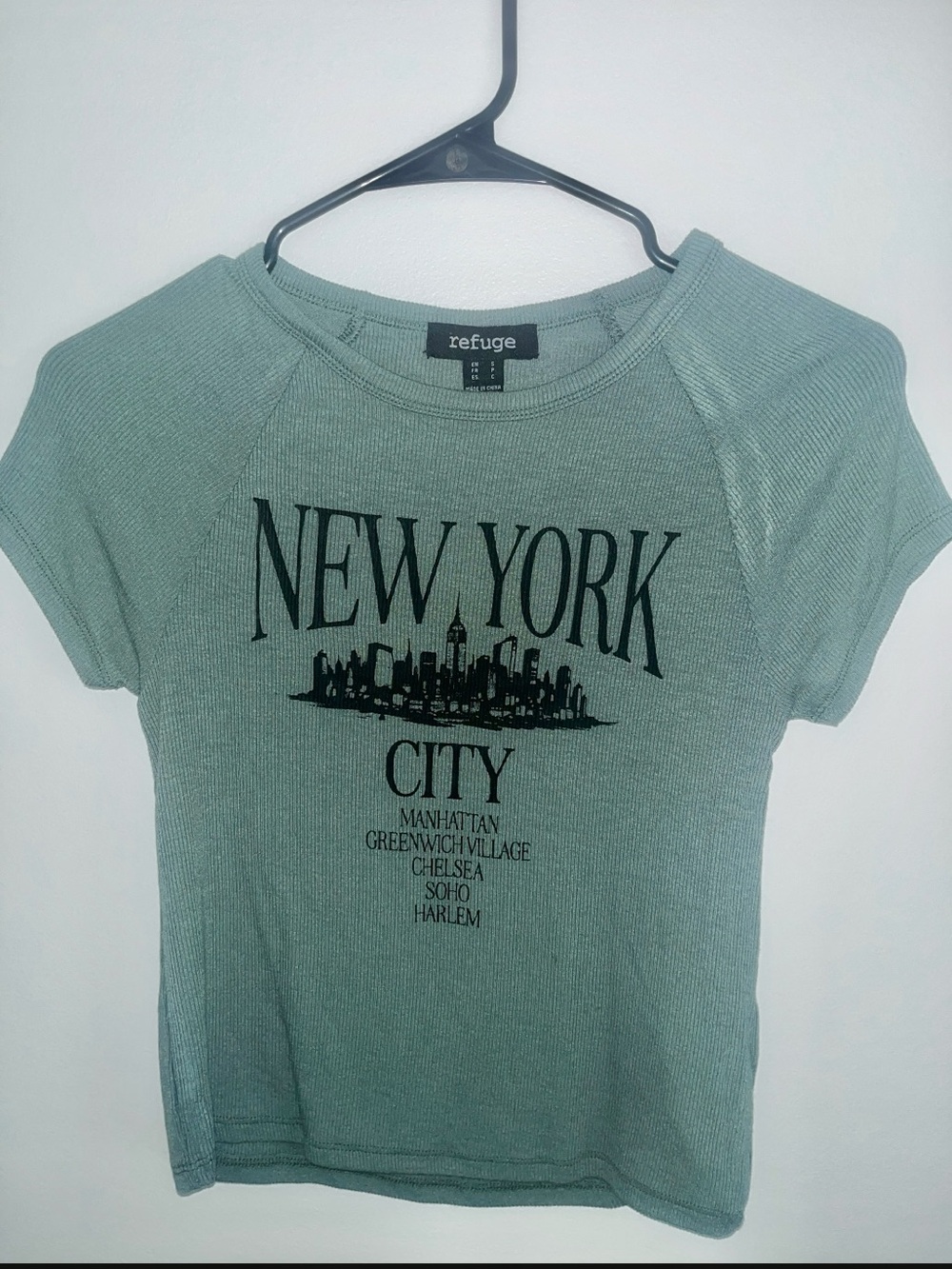 refuge Sage Green New York City Graphic Short Sleeve Top